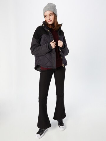 Urban Classics Демисезонная куртка в Черный