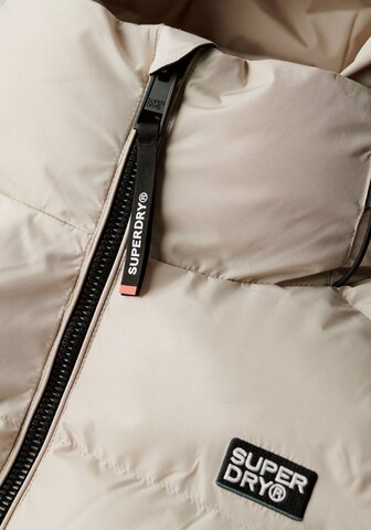 Superdry Jacke in Grau