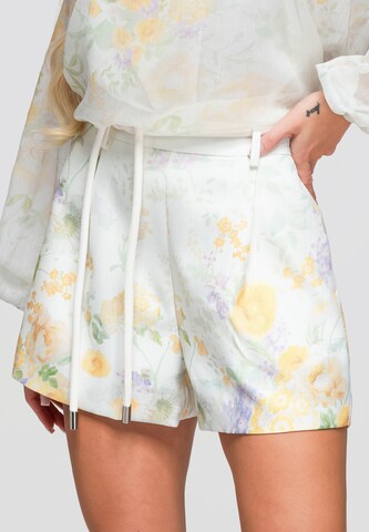 Ombre Regular Trousers in Yellow