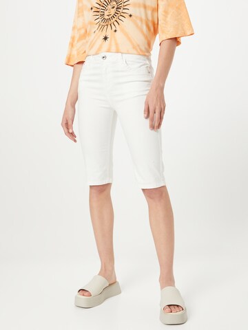 ZABAIONE Jeans 'Jessica' in White: front