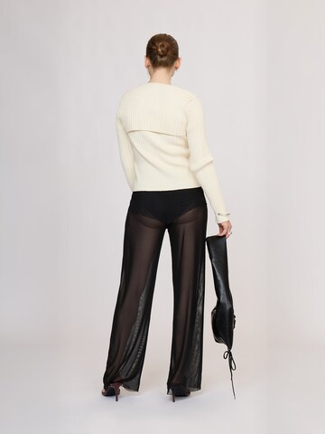 regular Pantaloni ' OleriaRS ' di Résumé in nero: dietro