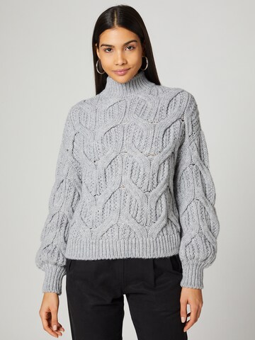 Guido Maria Kretschmer Women Sweater 'Carolin' in Grey: front