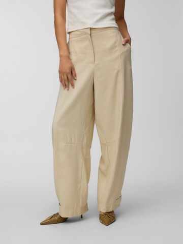 Barrel Pantaloni 'VMELLIOT' di VERO MODA in verde: frontale
