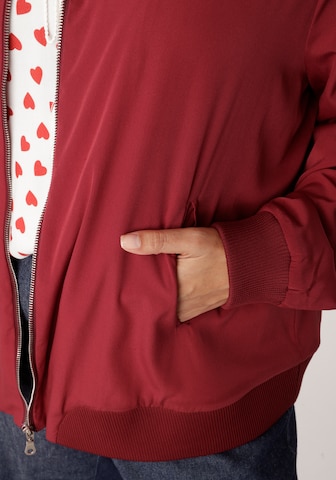 Aniston Between-Season Jacket in Red