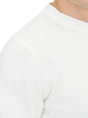 KİP Sweater in White