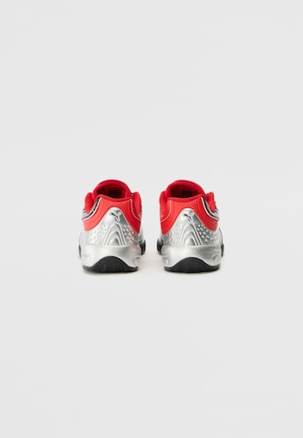 PUMA Низкие кроссовки 'V-S2 Goalgetter' в Серебристый