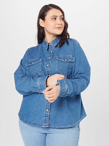 Levi's® Plus Blouse 'Essential Western Shirt' in Blue: front