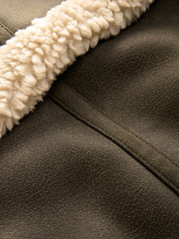 Next Winterjas in Bruin