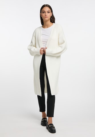 RISA Knit Cardigan in White: front