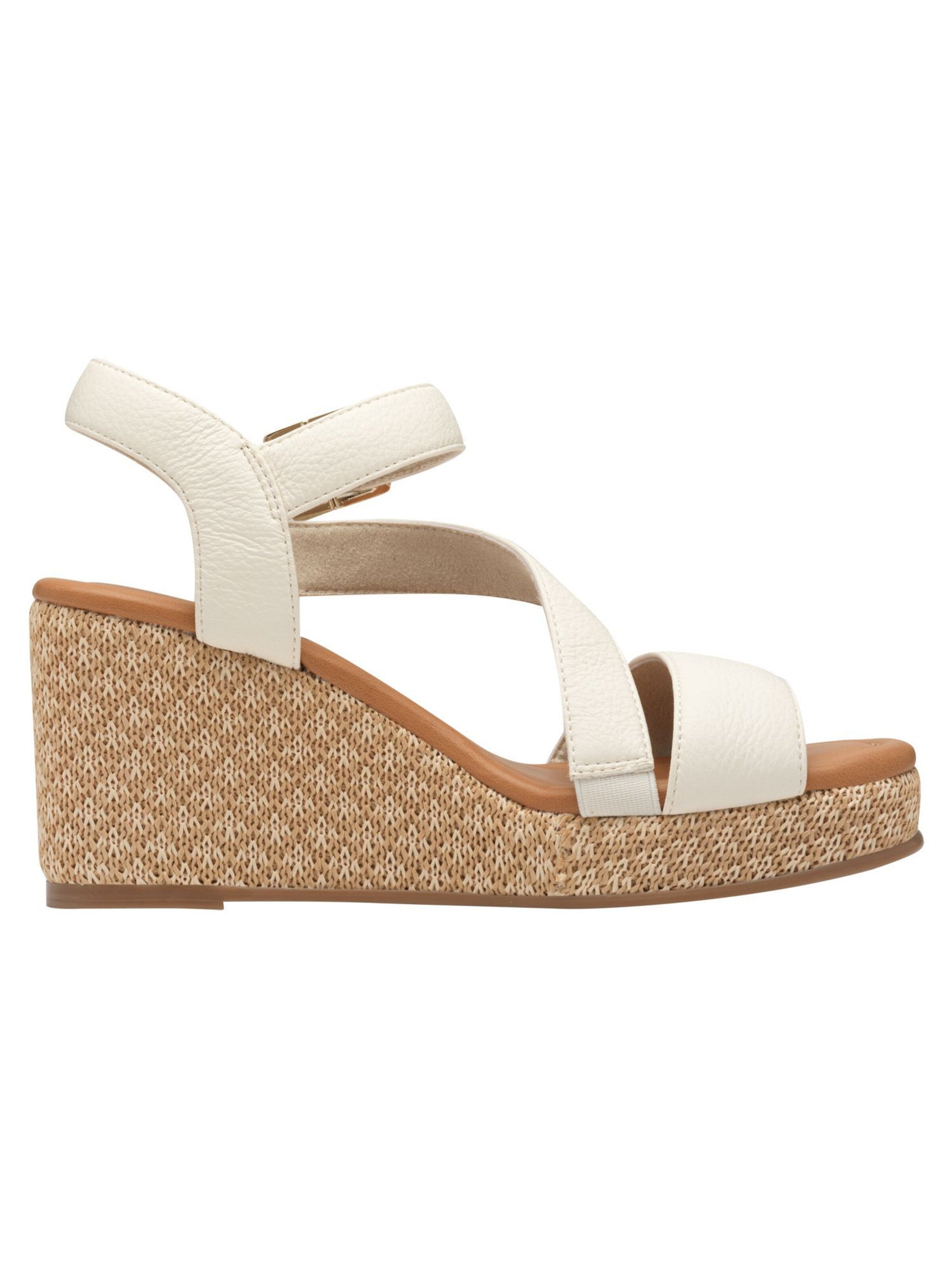 s.Oliver Sandale in Beige