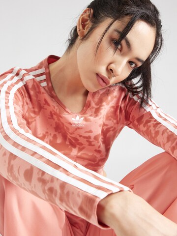 ADIDAS ORIGINALS Shirt in Roze