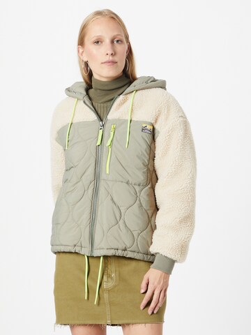 Superdry - Chaqueta de entretiempo en verde: frente