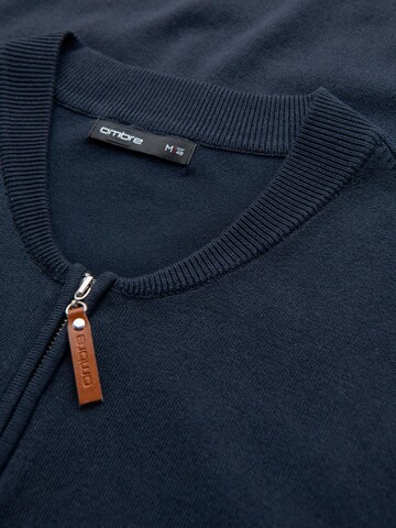 Pullover di Ombre in blu