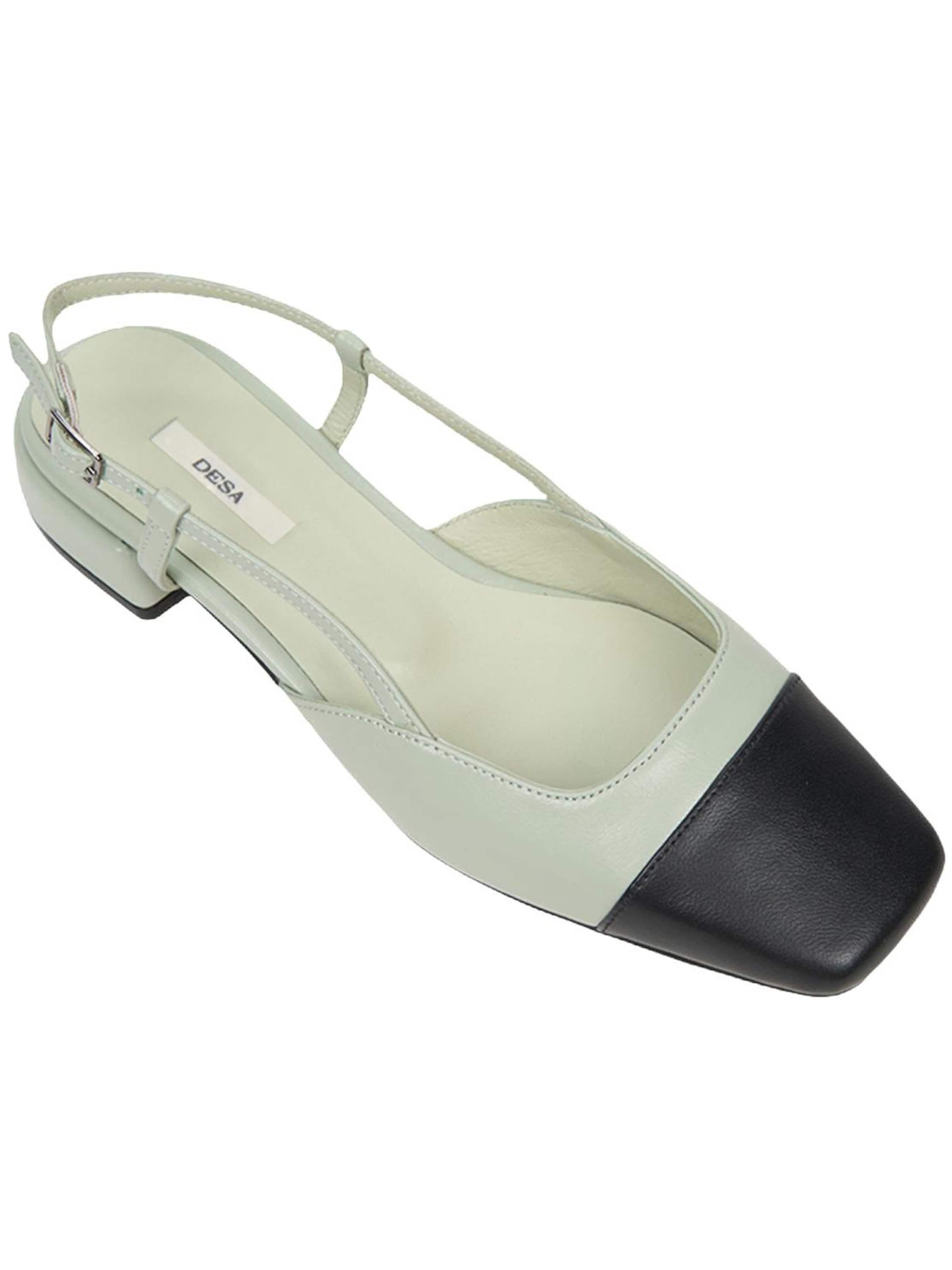 Desa Ballet Flats in Green
