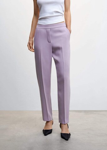 Regular Pantalon à plis MANGO en violet : devant