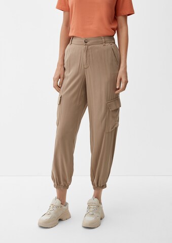 Tapered Pantaloni cargo di s.Oliver in beige: frontale