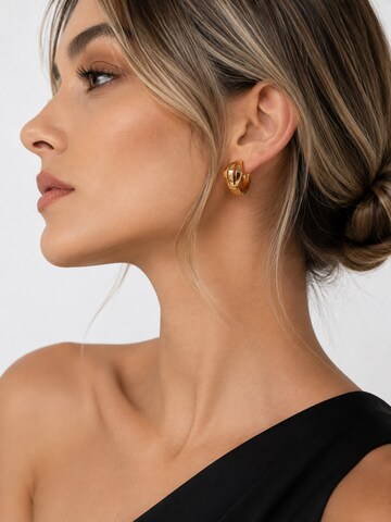 RteRme Earrings in Gold
