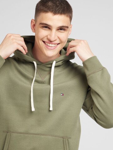 TOMMY HILFIGER Μπλούζα φούτερ 'ESSENTIAL' σε πράσινο