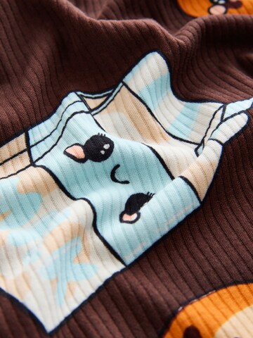 Next Pajama in Brown