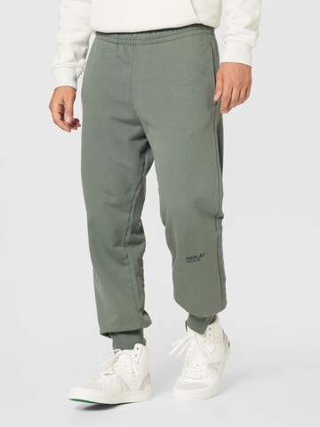 REPLAY Tapered Broek in Groen: voorkant