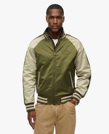 Veste mi-saison Superdry en vert