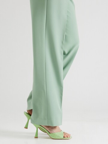 ONLY Loose fit Trousers with creases 'BERRY' in Green