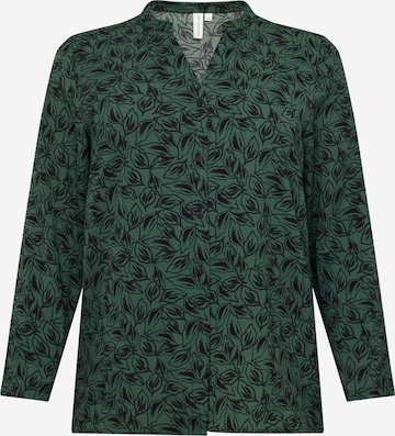 ONLY Carmakoma Blouse 'LUX ELLIE' in Green: front