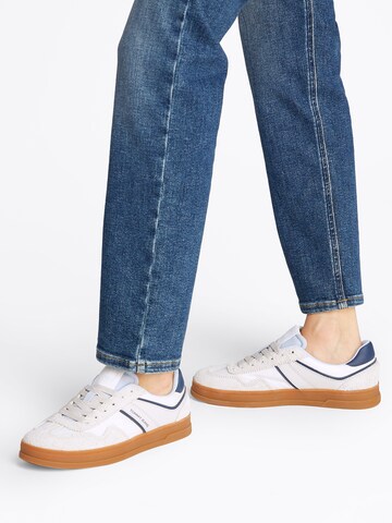 Tommy Jeans Σνίκερ χαμηλό 'THE GREENWICH MIX MEDIA' σε λευκό