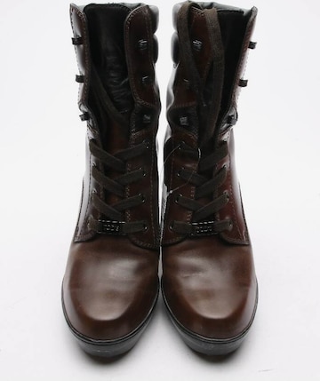 Tod's Dress Boots in 39 in Brown