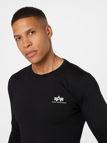 ALPHA INDUSTRIES Shirt in Zwart