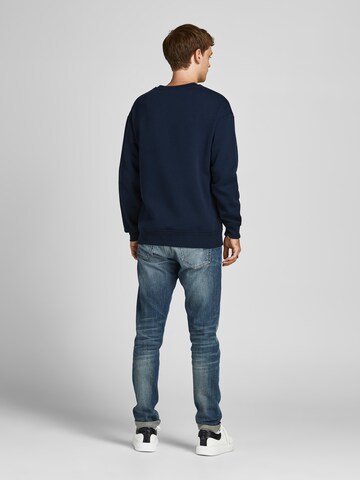 JACK & JONES Sweatshirt 'World' in Blau