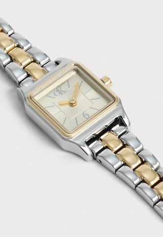 Calvin Klein - Reloj analógico 'SOFT FORM' en oro: frente
