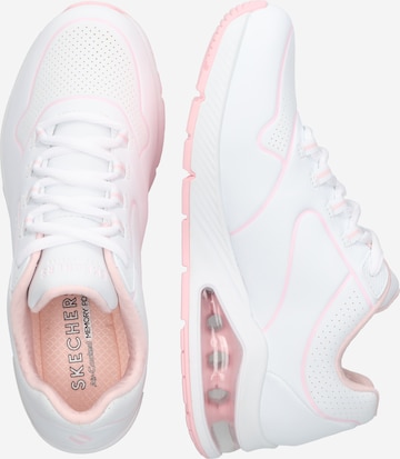 SKECHERS - Sapatilhas baixas 'Uno 2' em branco