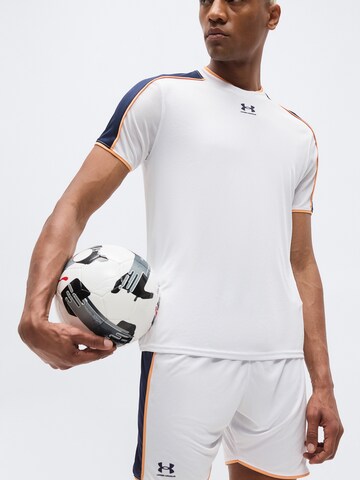 balta UNDER ARMOUR Standartinis Sportinės kelnės 'Challenger'