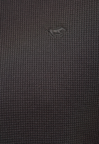 MUSTANG T-Shirt 'Austin' in Schwarz