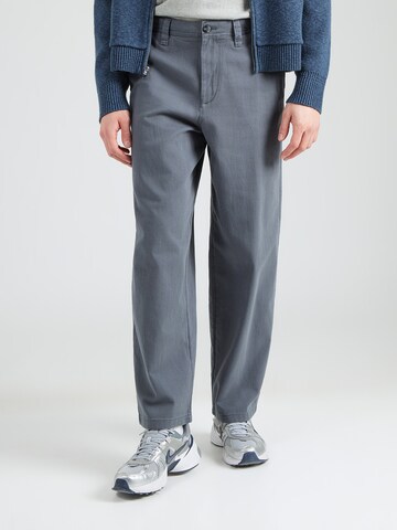 TOM TAILOR DENIM Loose fit Chino Pants in Grey: front