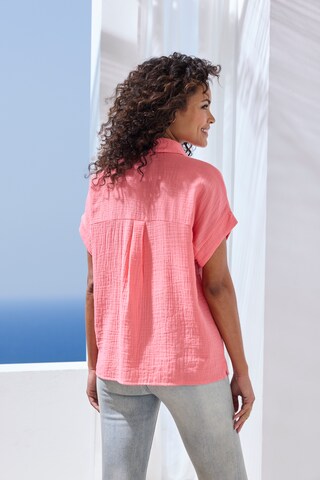 BEACH TIME Bluse in Pink: Vorderseite