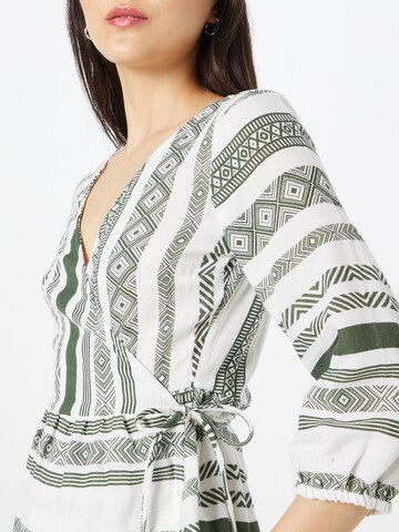 ABOUT YOU - Blusa 'Julika' en verde