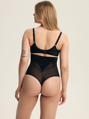 Minimizer Reggiseno di ESOTIQ in nero