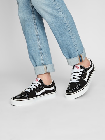 VANS Sneakers laag 'SK8-Low' in Zwart: voorkant