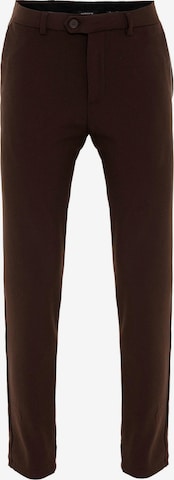 Antioch Regular Chino trousers in Brown: front