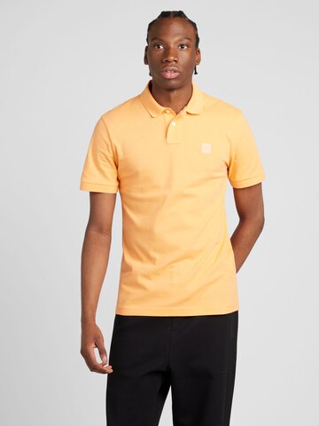 BOSS - Camisa 'Passenger' em laranja: frente