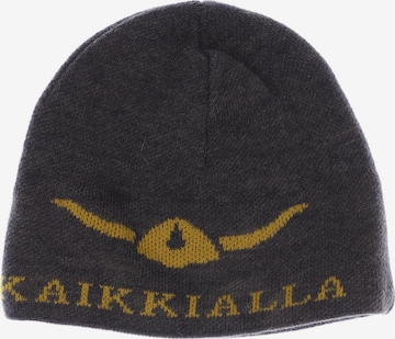 KAIKKIALLA Hat & Cap in S in Grey: front