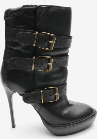 BURBERRY Dress Boots in 37 in Black: front