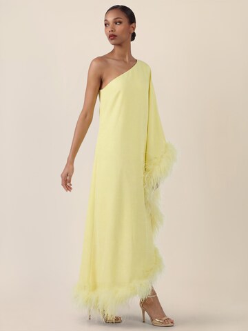 APART Evening Dress in Yellow