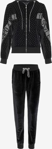 CIPO & BAXX Sweatsuit in Black: front