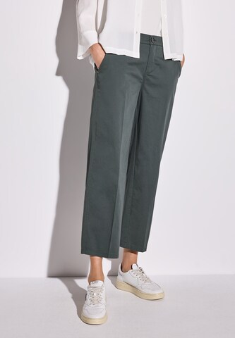 STREET ONE Regular Chino Pants in Green: front