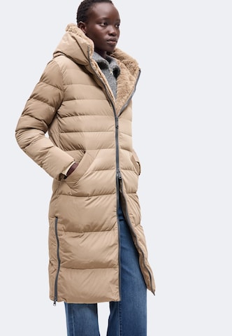 RINO & PELLE Mantel 'Keilafur' in Beige