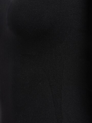 Hummel T-shirt in Schwarz