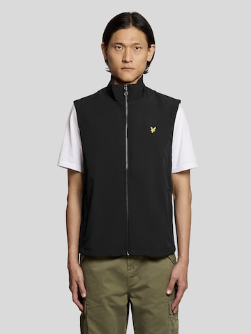 Lyle & Scott Vest in Black: front